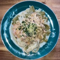 Tagliatelle al Salmone di Limone